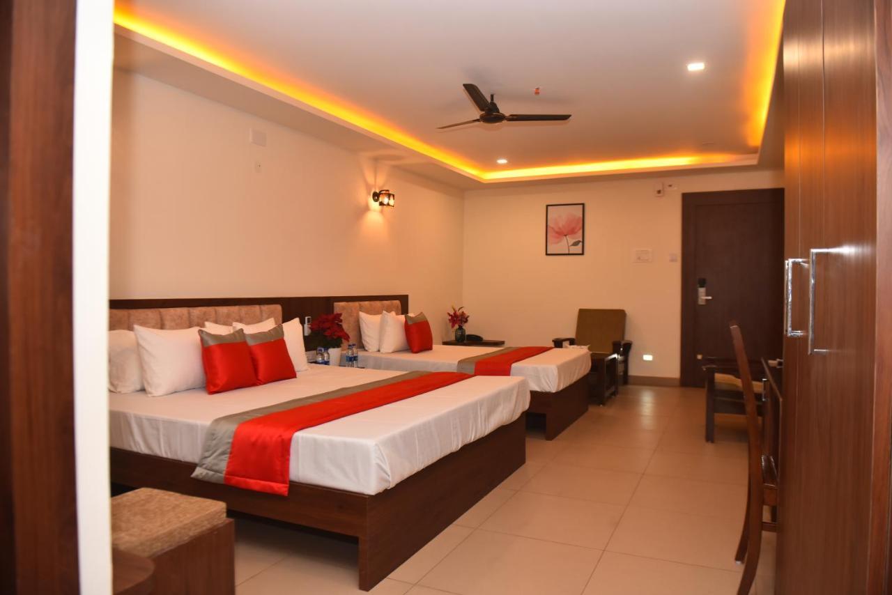 M R Residency Dharwad.公寓 外观 照片