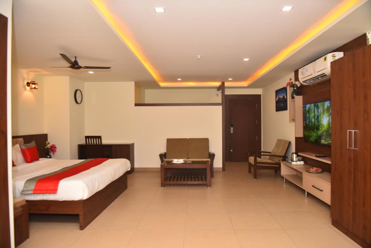 M R Residency Dharwad.公寓 外观 照片