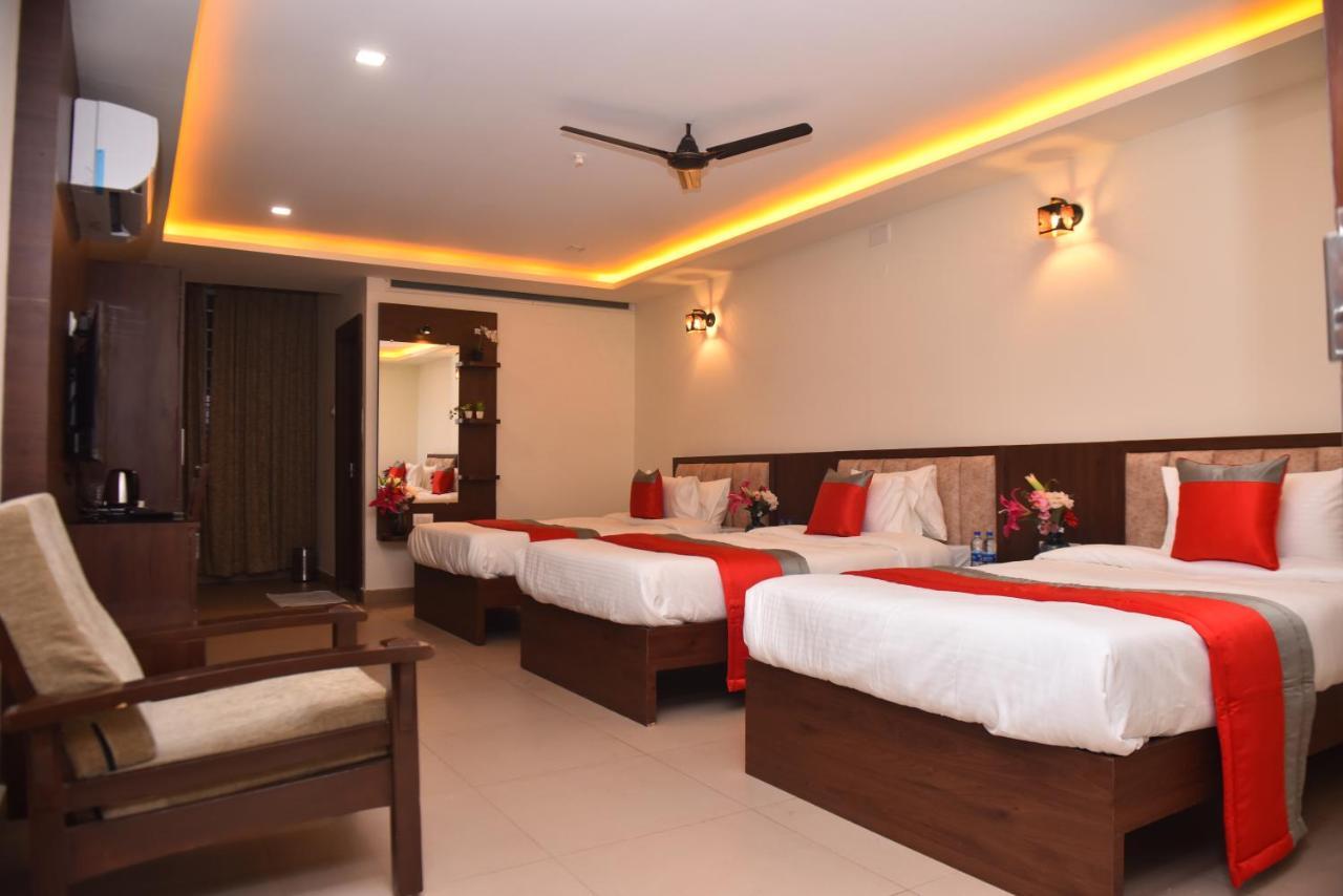 M R Residency Dharwad.公寓 外观 照片