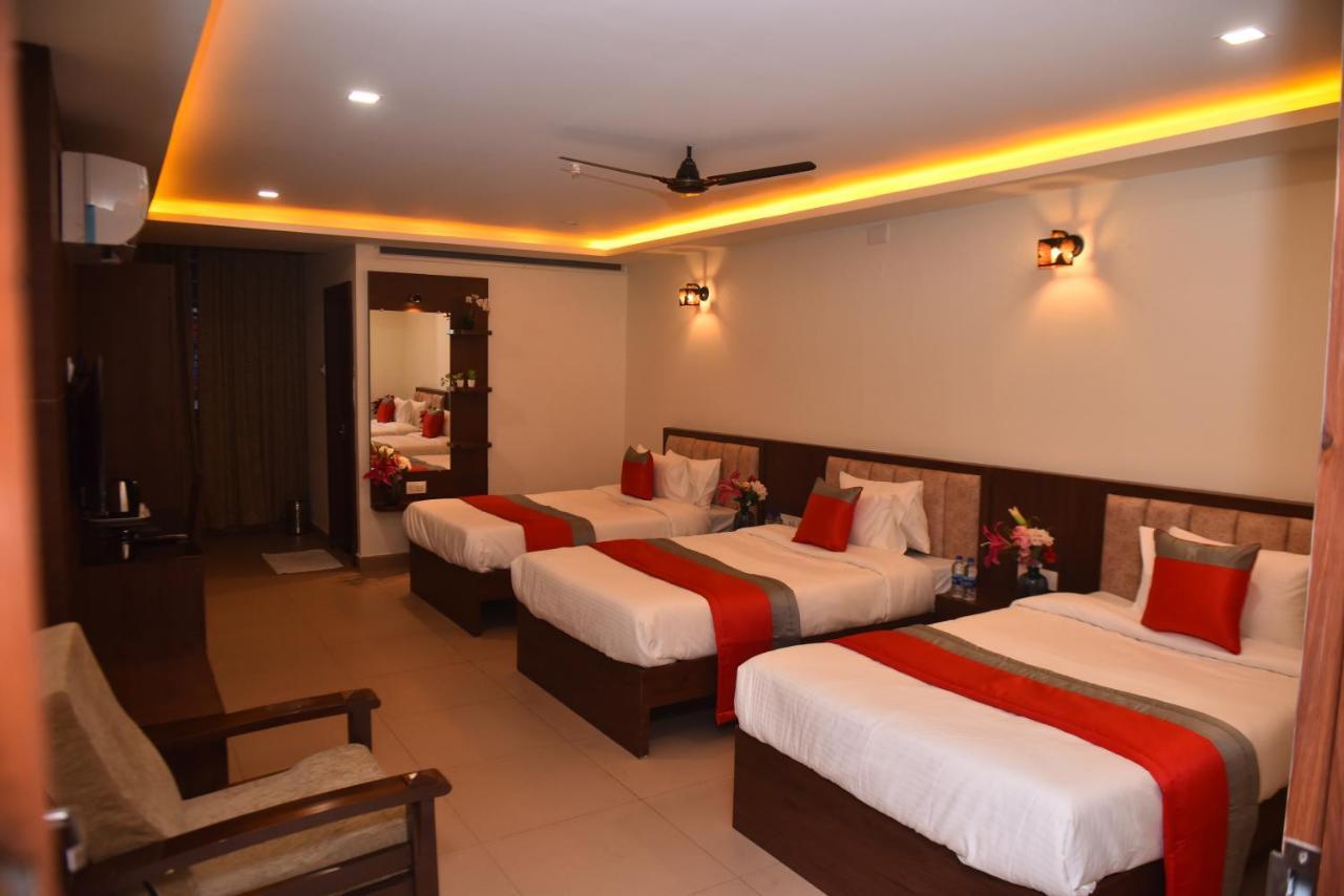 M R Residency Dharwad.公寓 外观 照片