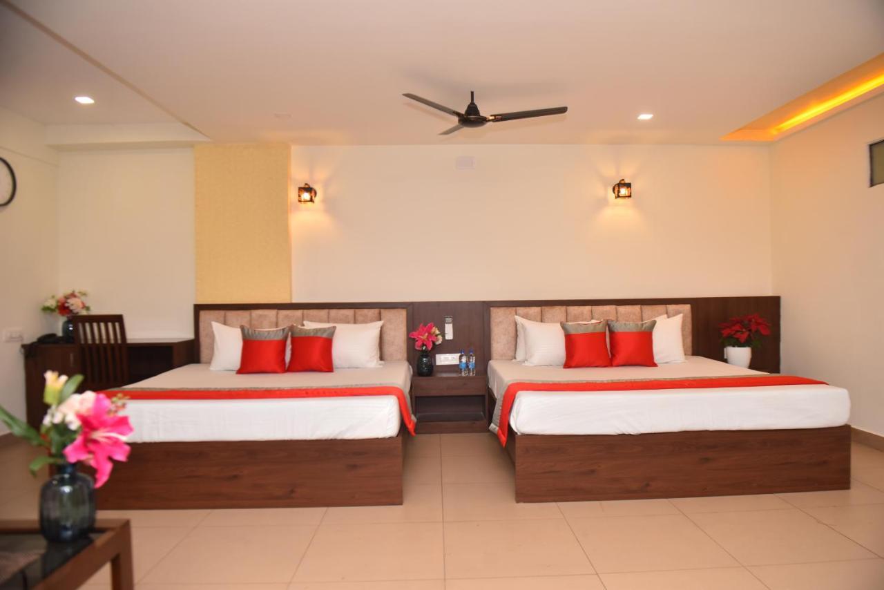 M R Residency Dharwad.公寓 外观 照片