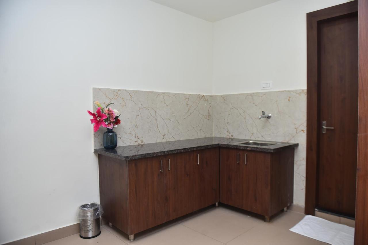 M R Residency Dharwad.公寓 外观 照片