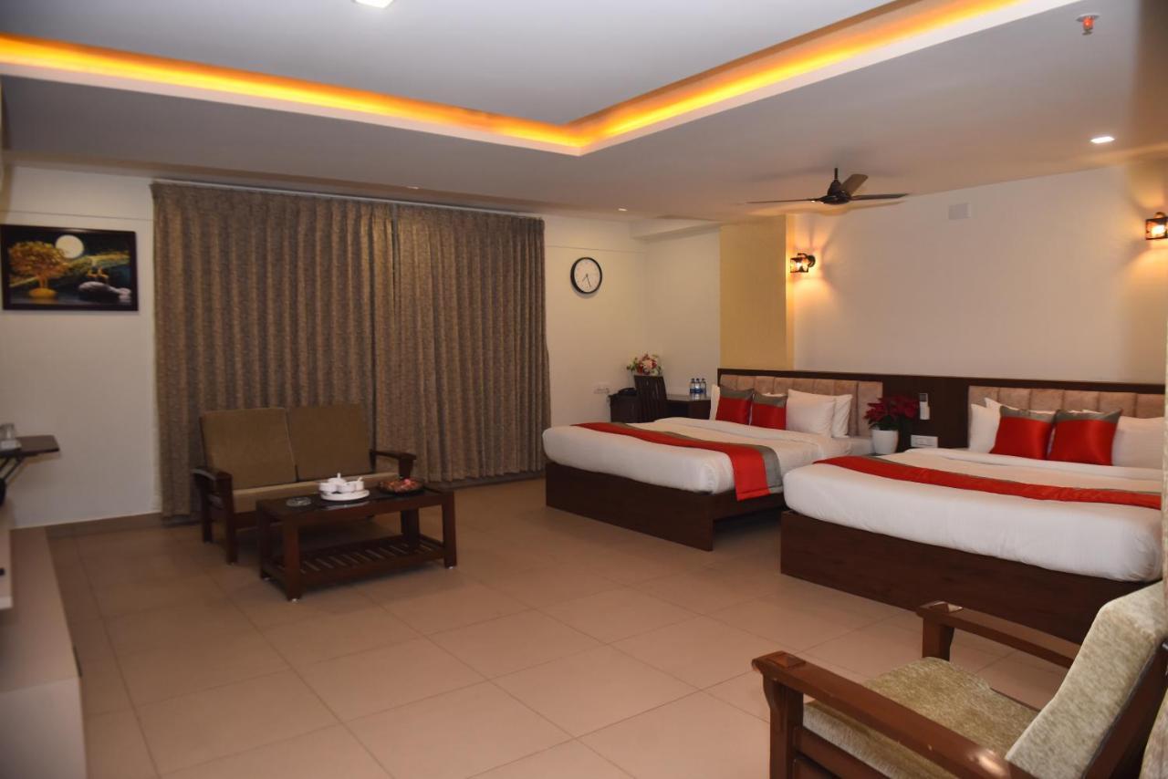 M R Residency Dharwad.公寓 外观 照片