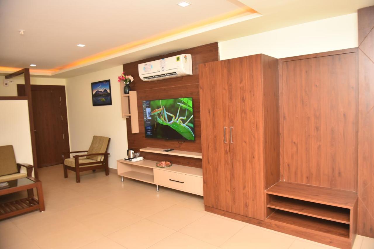 M R Residency Dharwad.公寓 外观 照片